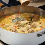 Blanquette de porc à la moutarde et aux olives