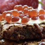 Brownie au chocolat et perles de fruits