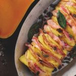 Butternut Hasselback au Beaufort et à la pancetta