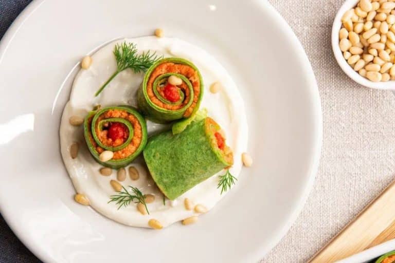 Crêpes au saumon et purée de tomates