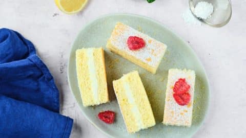 Sandwichs de génoise au citron et Kiri