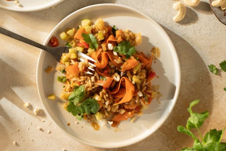 Salade de riz à l’asiatique
