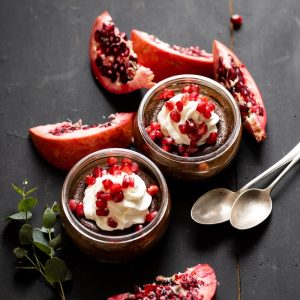 recette de Moelleux au chocolat chantilly et grenade