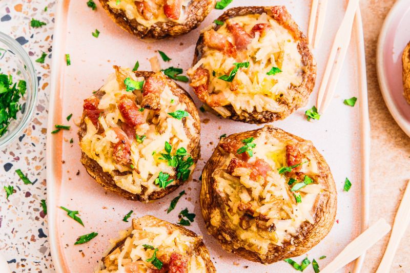 Champignons farcis au riz et aux lardons