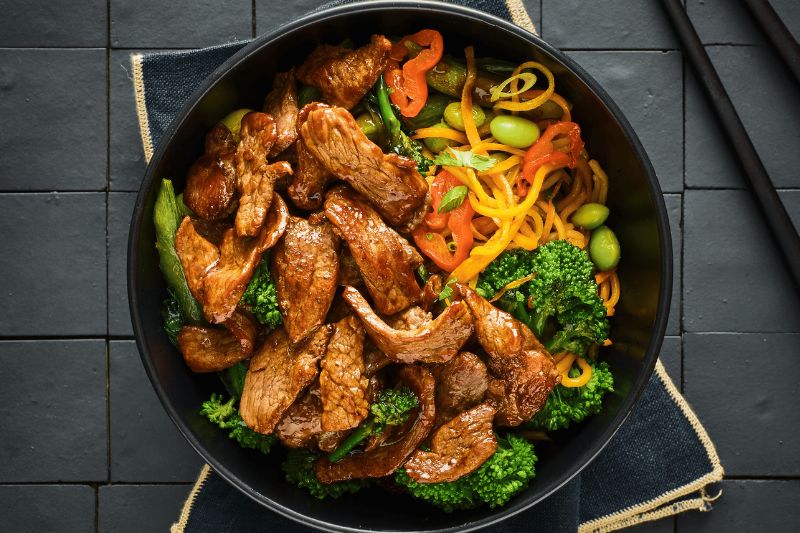 Wok à l’émincé de bavette