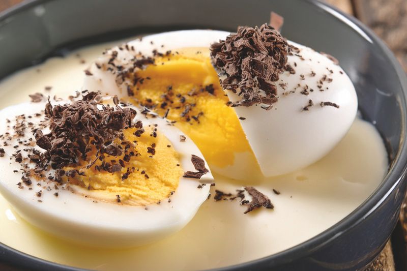 Oeufs à la crème truffée
