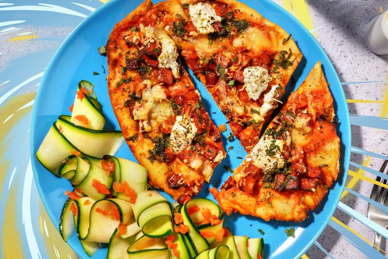 Pizza naan au chorizo et à la ricotta