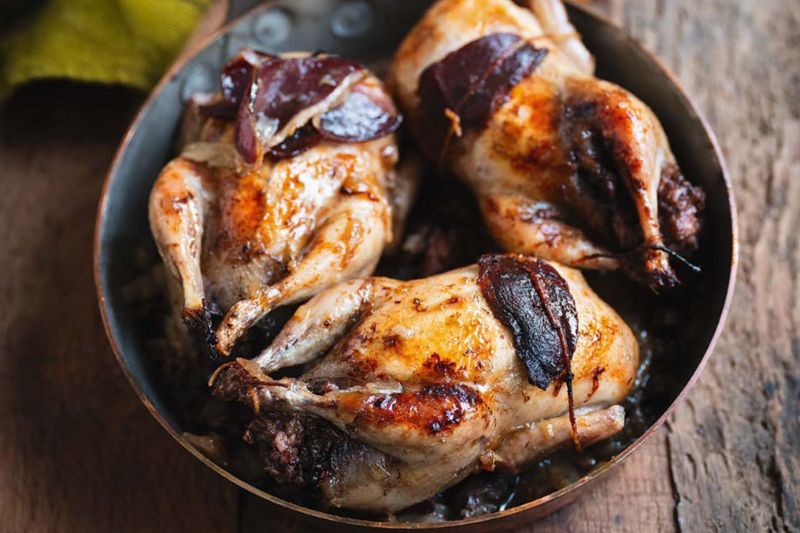 Cailles au foie de volaille