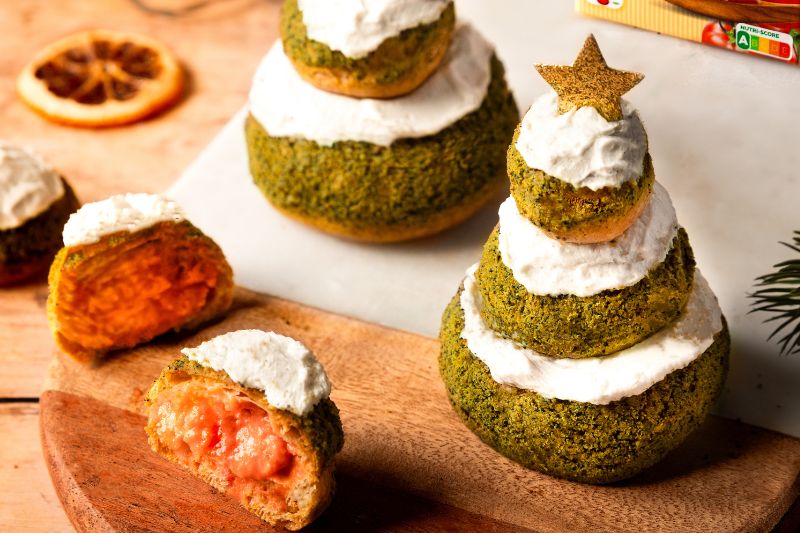 Choux salés à la purée de tomates