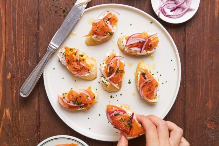 Crostini à la truite fumée