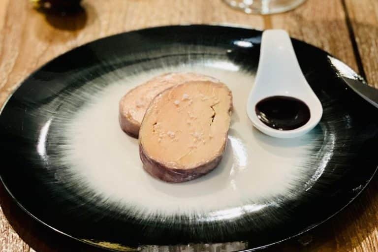 Foie gras au vin chaud