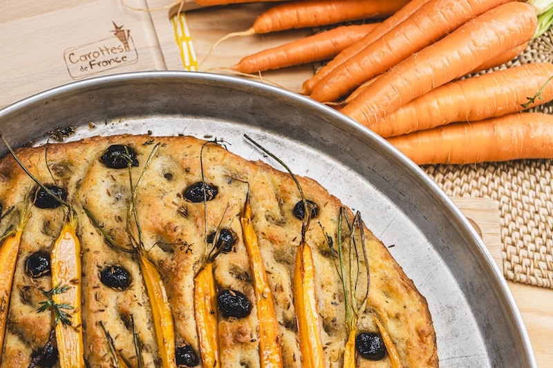 recette de Focaccia aux carottes et olives