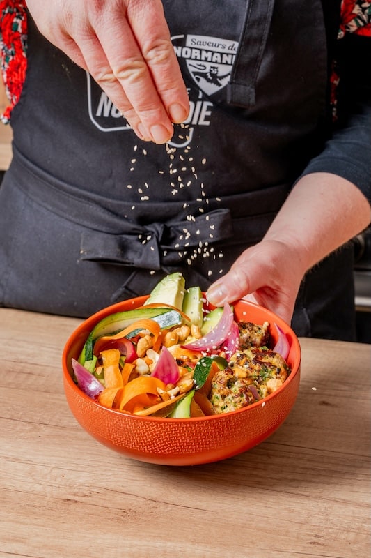 recette de Poke bowl aux boulettes de veau