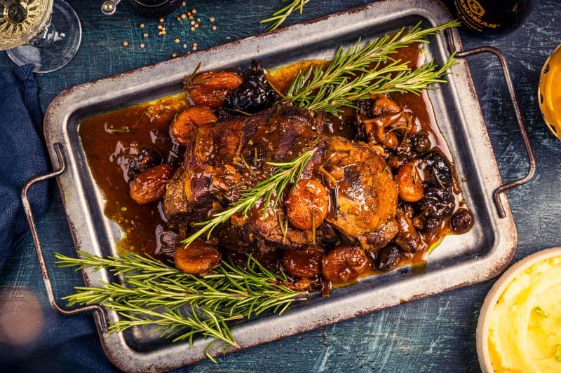 Agneau braisé aux fruits secs