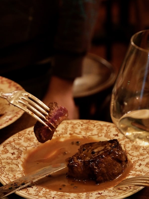 Boeuf Angus sauce poivre