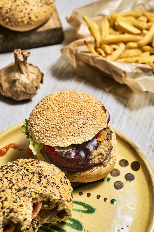 recette de Burger végétarien à l’ail noir