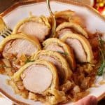 Filet mignon et oignons caramélisés