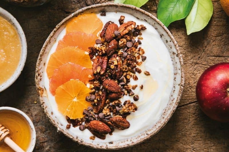 Bowl au granola et aux agrumes