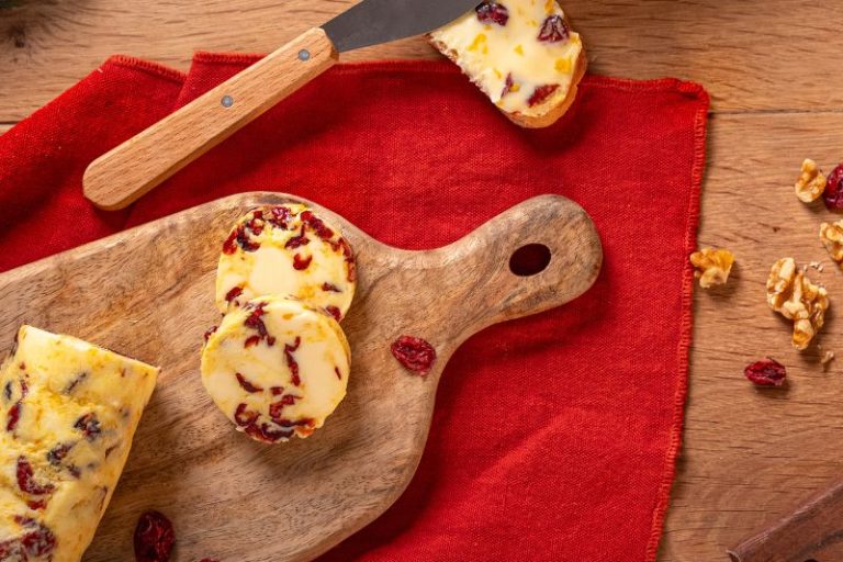 3 recettes de beurres aromatisés