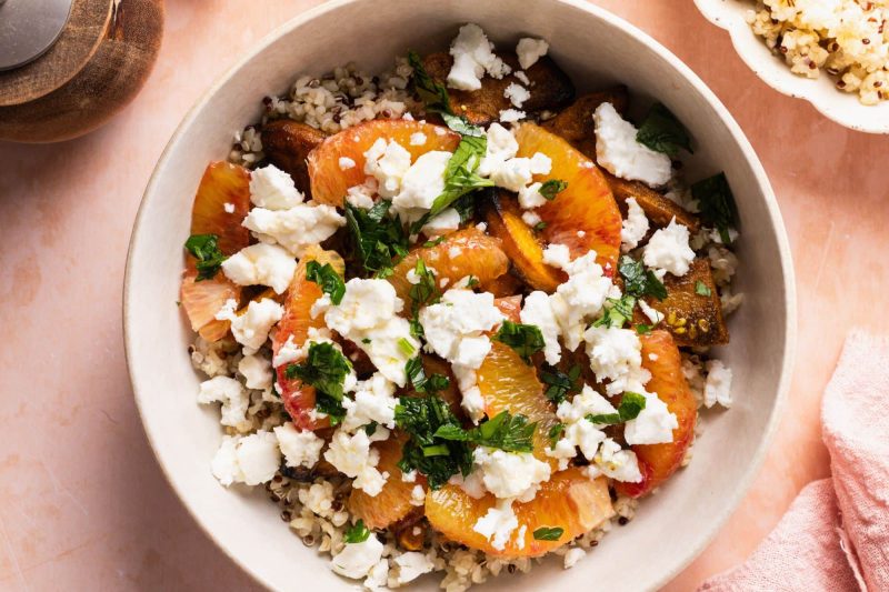 Bowl de quinoa à l’orange sanguine