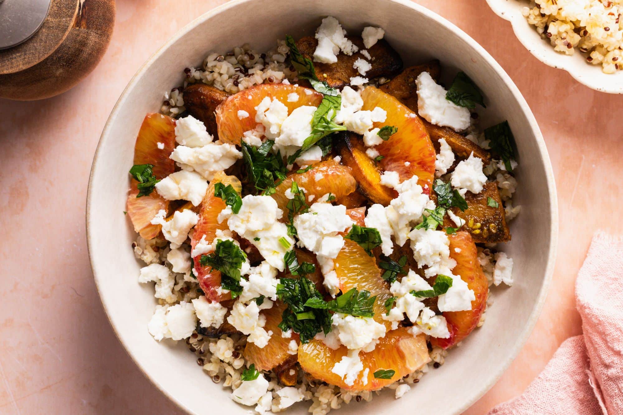 Bowl de quinoa à l’orange sanguine