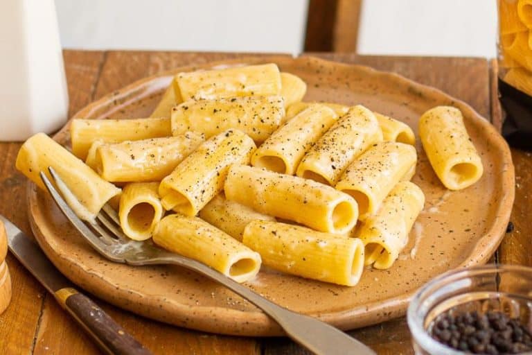 Pâtes Cacio e Pepe