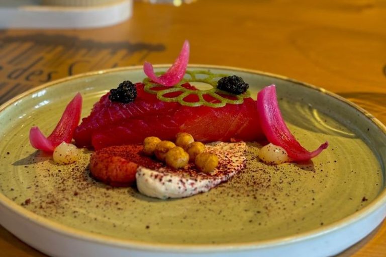Truite d’Ispeguy en gravlax et caviar