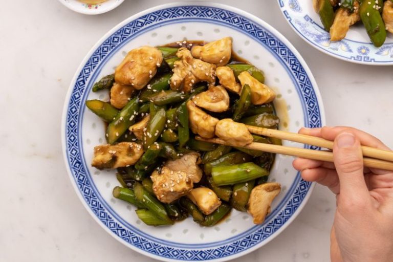 Poêlée de poulet et asperges