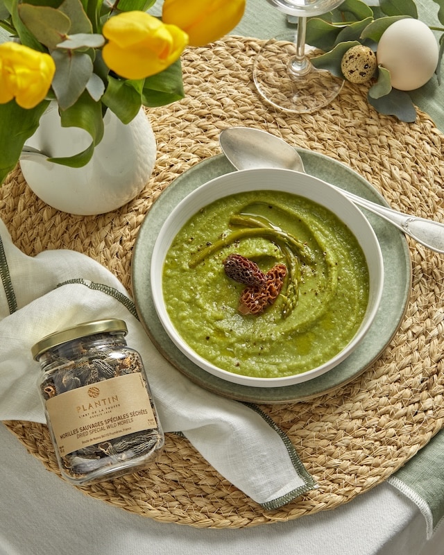 recette de Velouté d’asperges aux morilles