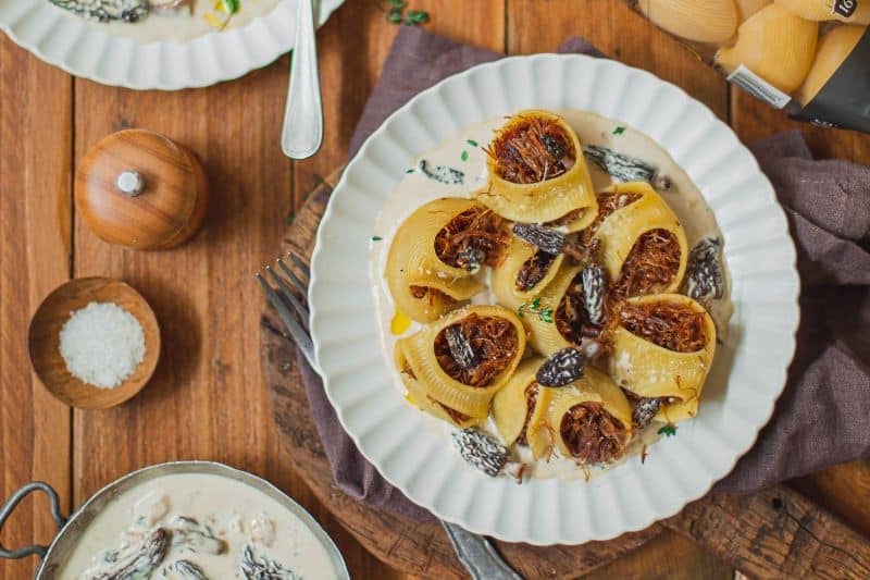 Lumaconi farcies au canard confit