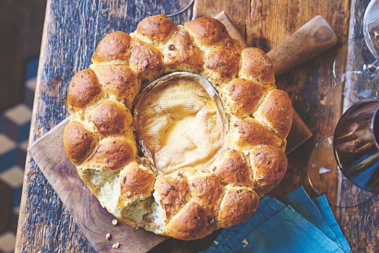 Pain aux lardons et au Mont d’Or