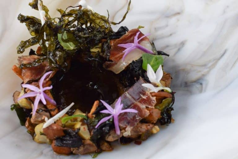 Gambas escargots et jus de cochon