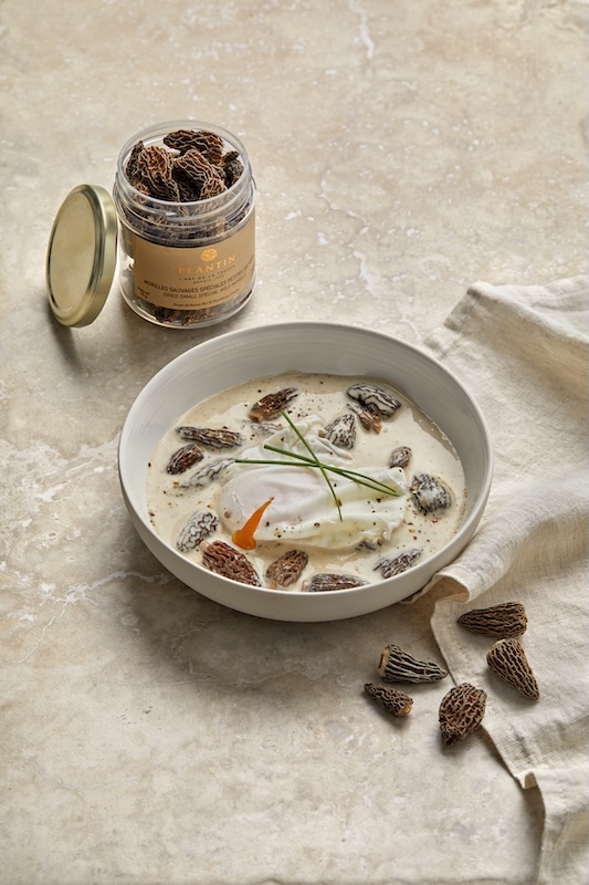 recette Oeuf poché à la crème de morilles