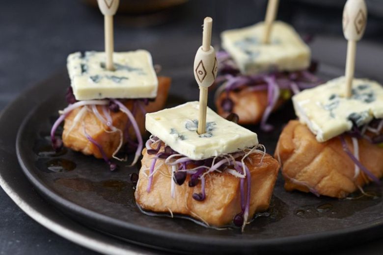 Bouchées de saumon et Bresse Bleu