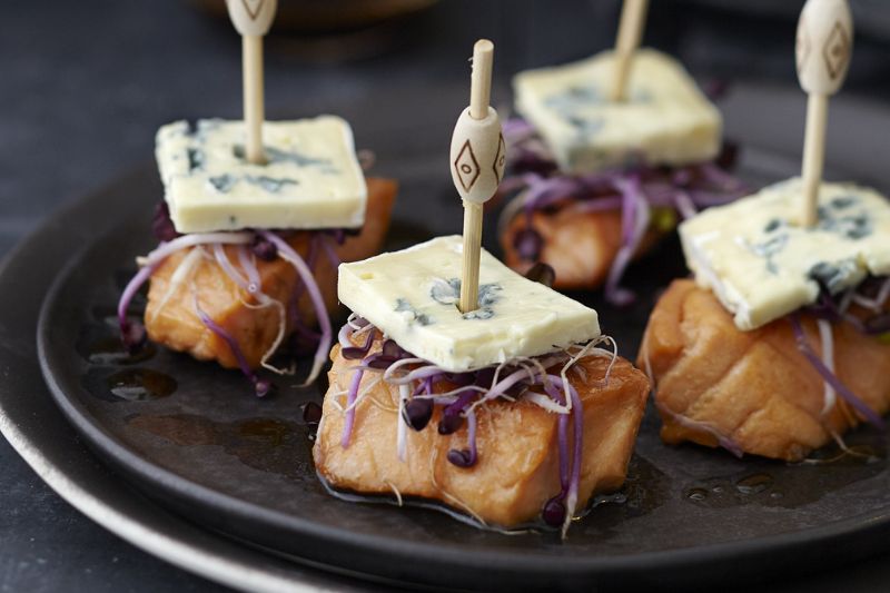 Bouchées de saumon et Bresse Bleu