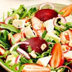 Salade de fraises et betteraves au Charolais