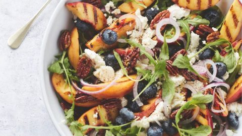 Salade de nectarines grillées à la feta