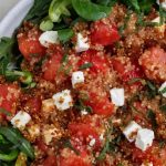 Salade de pastèque et quinoa croustillant