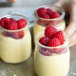 Crème sucrée au Parmesan et aux framboises