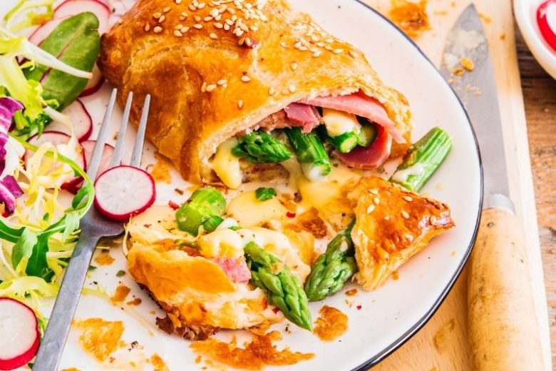 Feuilletés aux asperges et au jambon