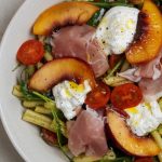 Casarecce à la burrata et nectarine grillée