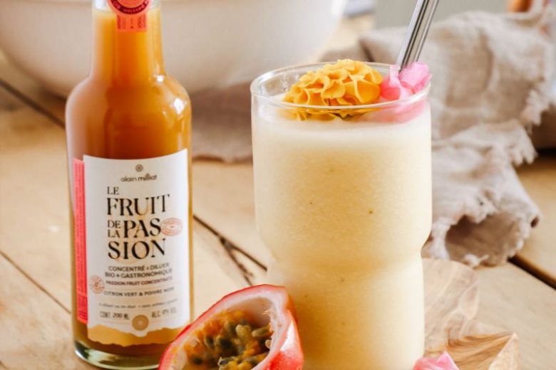 Smoothie exotique au fruit de la passion