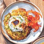 Tiganitès de courgettes et yaourt grec