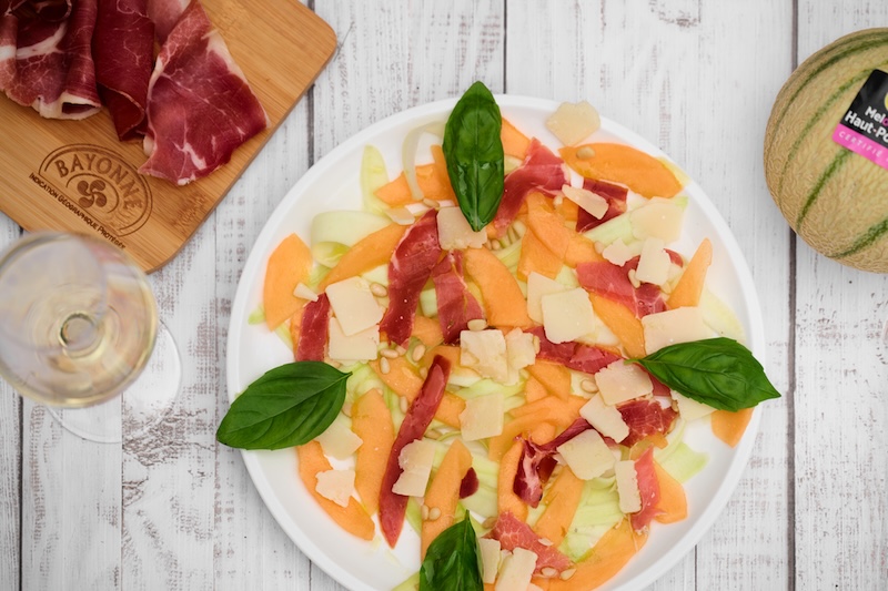 recette de Carpaccio de melon aux jambon et courgette