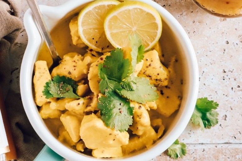 Curry de poulet exotique à la passion