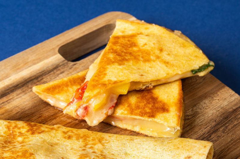 Quesadillas aux légumes grillés et Maroilles