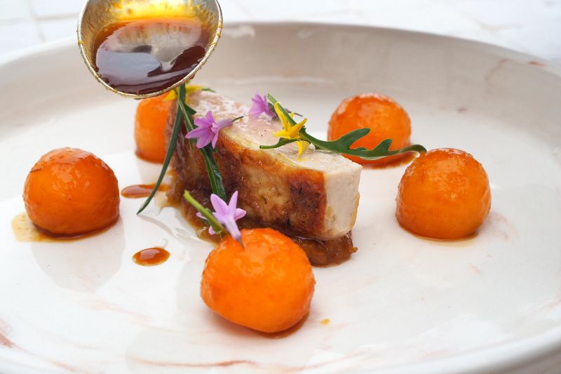 Melon et suprême de pintade