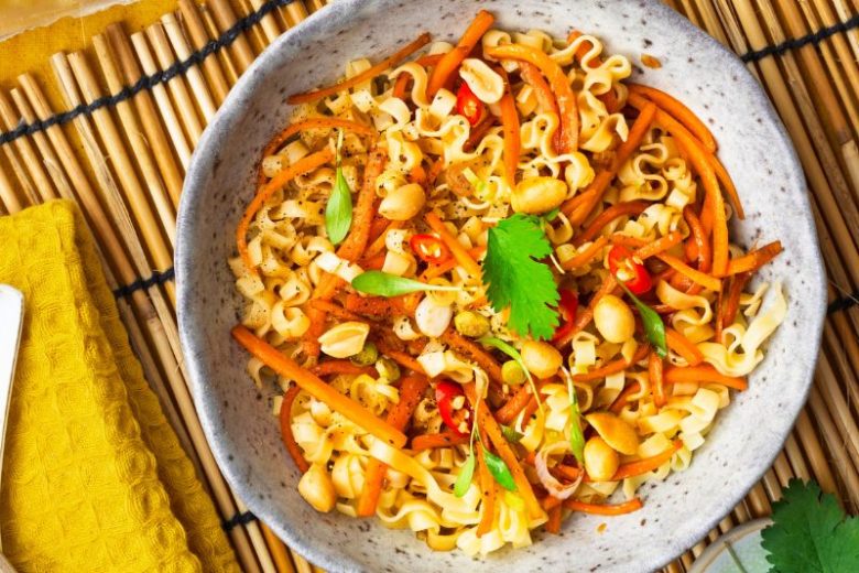 Nouilles sautées à la citronnelle