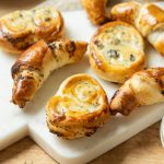 Feuilletés au fromage frais