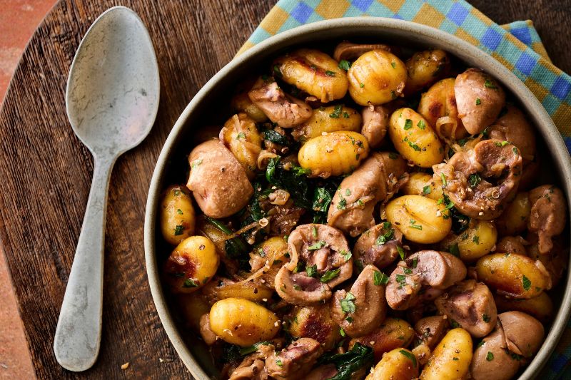 Poêlée de gnocchis et rognons de veau